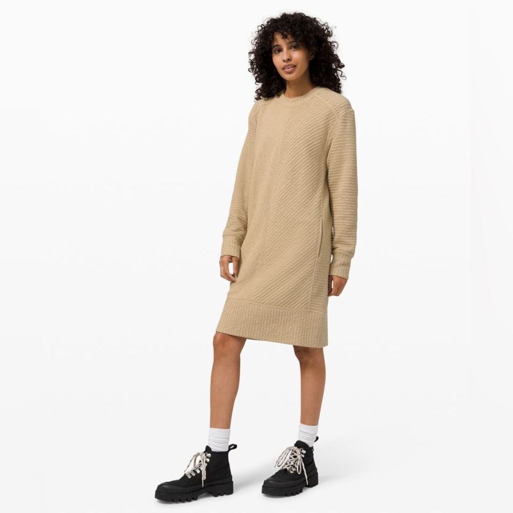 NWOT LULULEMON On Repeat Dress size 8